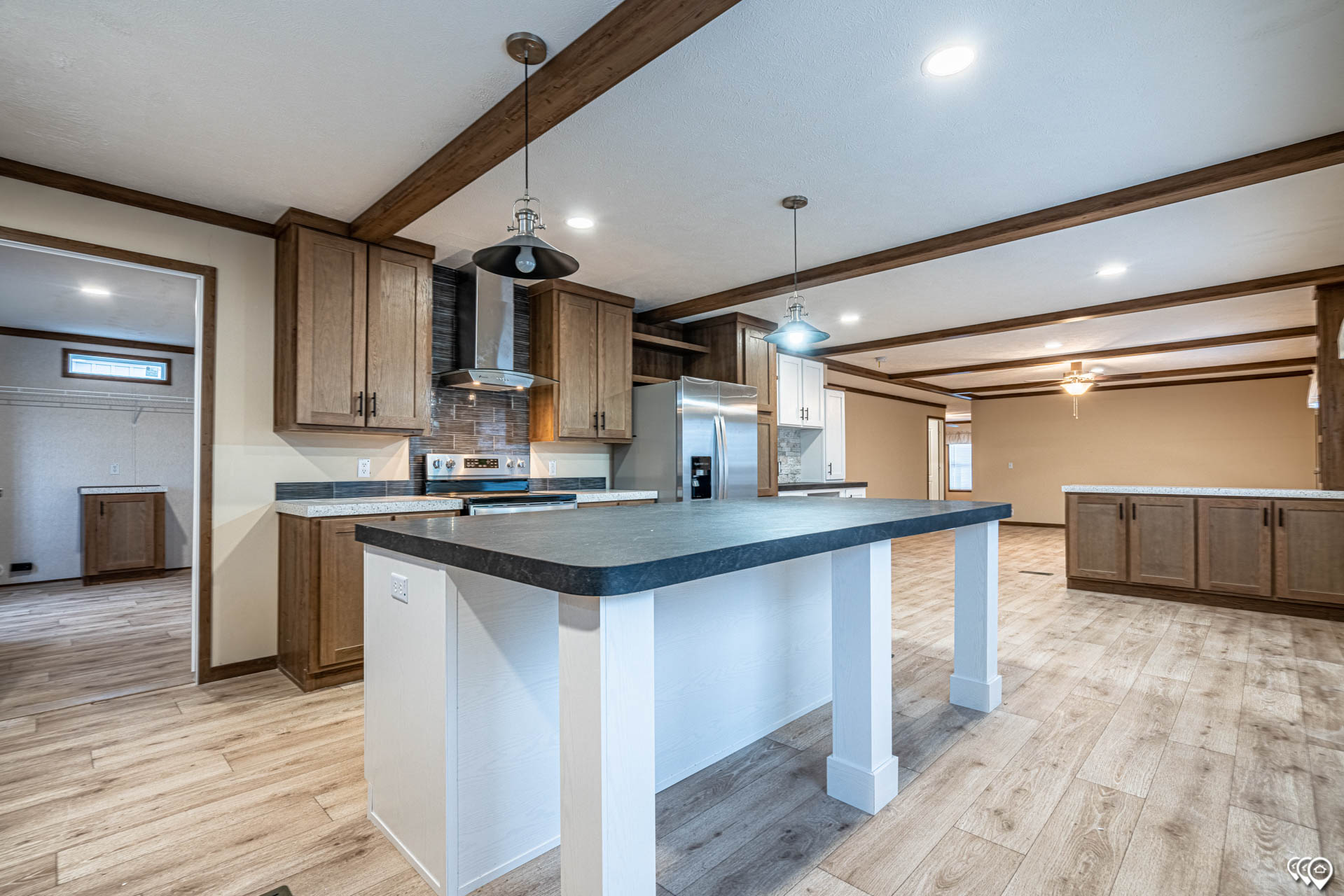 Edge Big Beam House 32663X by Fleetwood Homes Lafayette Preferred